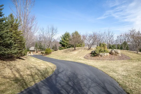 $1,389,000 | W11012 460th Avenue, Prescott, WI 54021