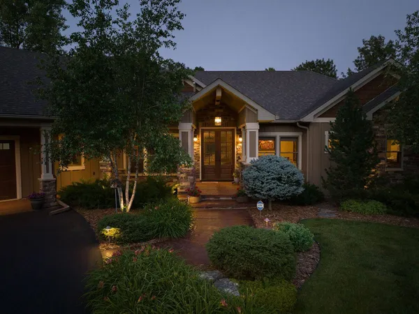 $1,389,000 | W11012 460th Avenue, Prescott, WI 54021