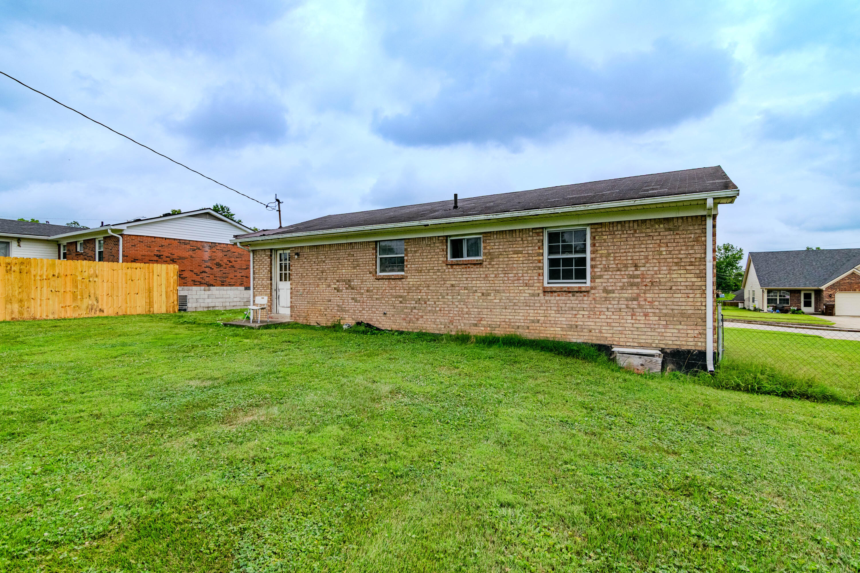 403 Miles Road Nicholasville, KY 40356 - Photo 2 of 13 403Miles-0013