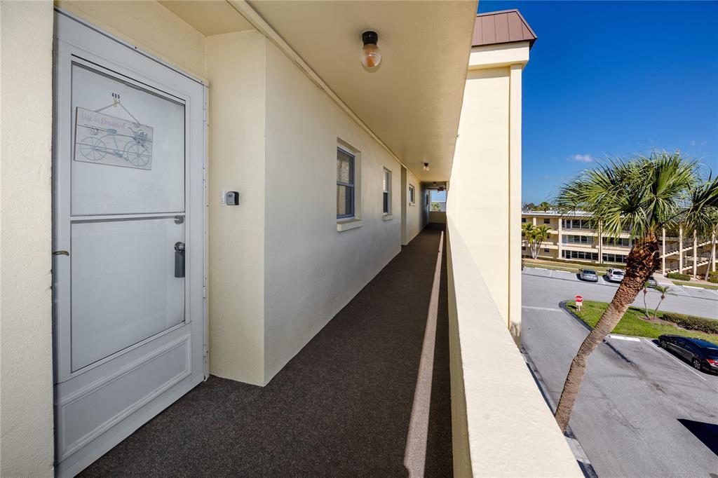 4650 Cove Circle, Unit 409 St. Petersburg, FL 33708 - Photo 26 of 41