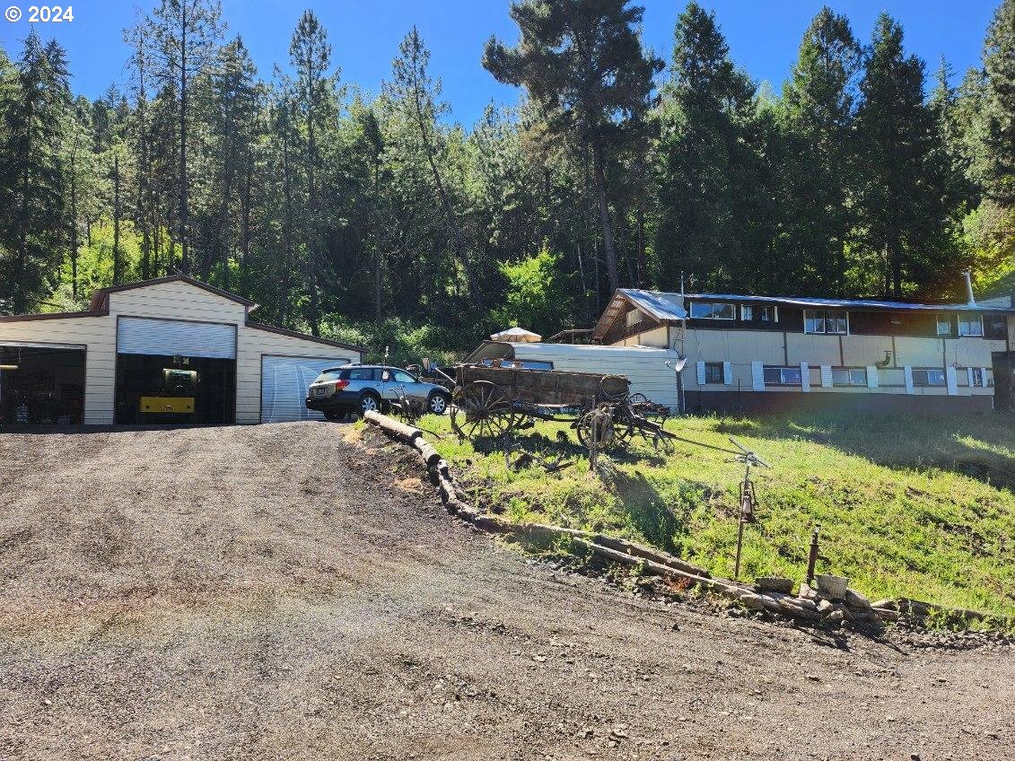 1896 Southeast Strong Ave  