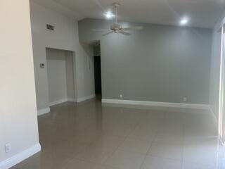 18970 Cloud Lake Circle Boca Raton, FL 33496 - Photo 6 of 20 Livingroom