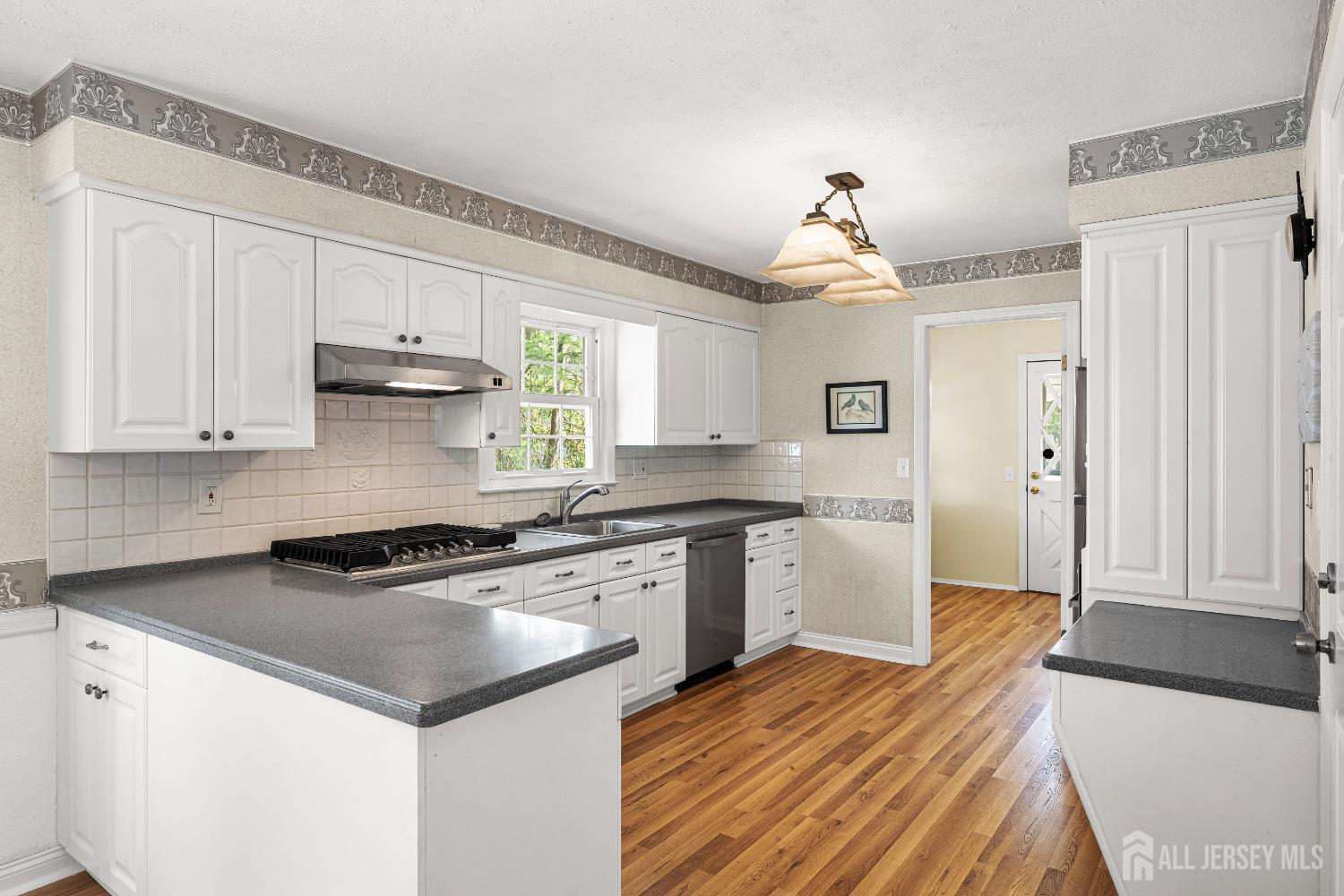 2 Paula Street Edison, NJ 08820 - Photo 26 of 57 Gallery Image 26