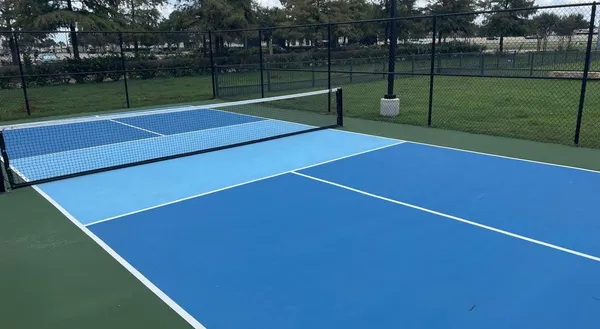 $2,403 | 19101 Town Ridge Lane, Unit 6202, Webster, TX 77598