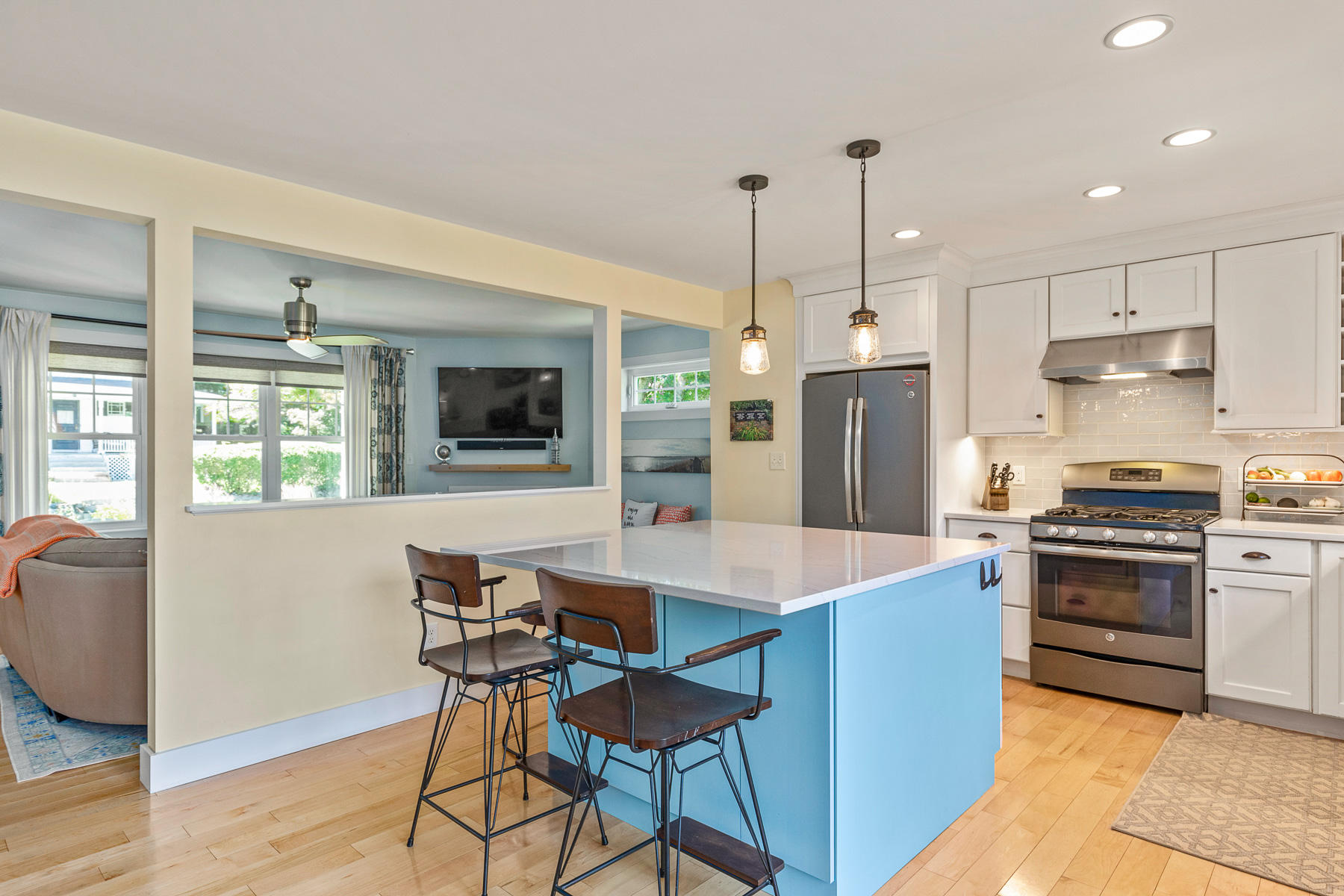 30 Philbrick Road Kittery, ME 03904 - Photo 14 of 61 Eat-In Kitchen