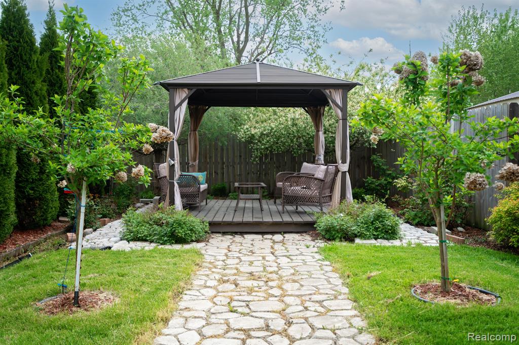 17285 Inkster Road Romulus, MI 48174 - Photo 44 of 57
