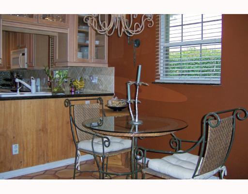 201 Northeast Wavecrest Way Boca Raton, FL 33432 - Photo 4 of 15 Additional Photo