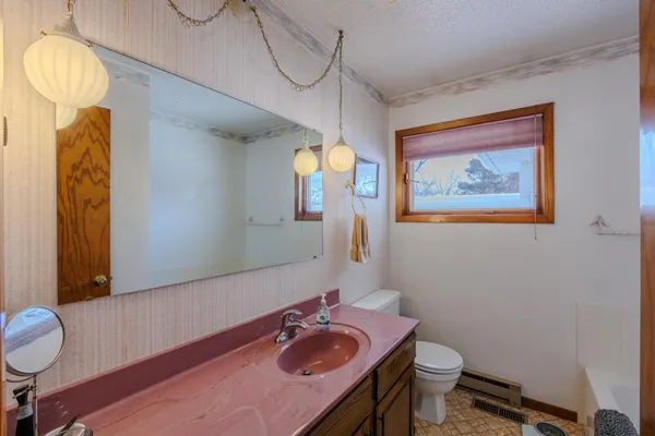 $209,900 | 1804 Delton Avenue Northwest, Bemidji, MN 56601