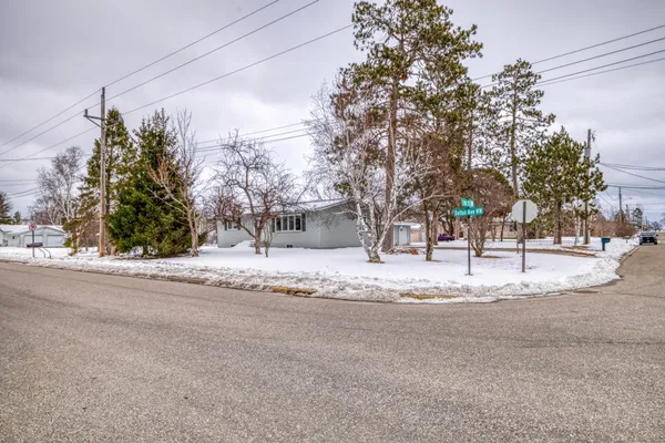 $209,900 | 1804 Delton Avenue Northwest, Bemidji, MN 56601