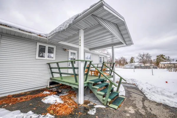 $209,900 | 1804 Delton Avenue Northwest, Bemidji, MN 56601