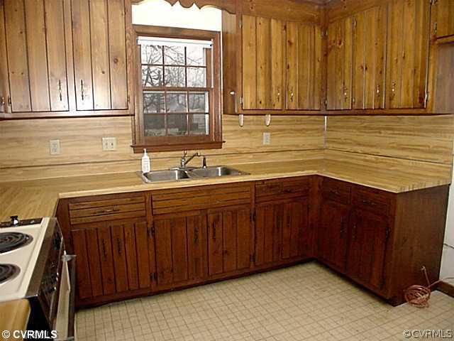 4807 Rollingway Road Chesterfield, VA 23832 - Photo 10 of 22