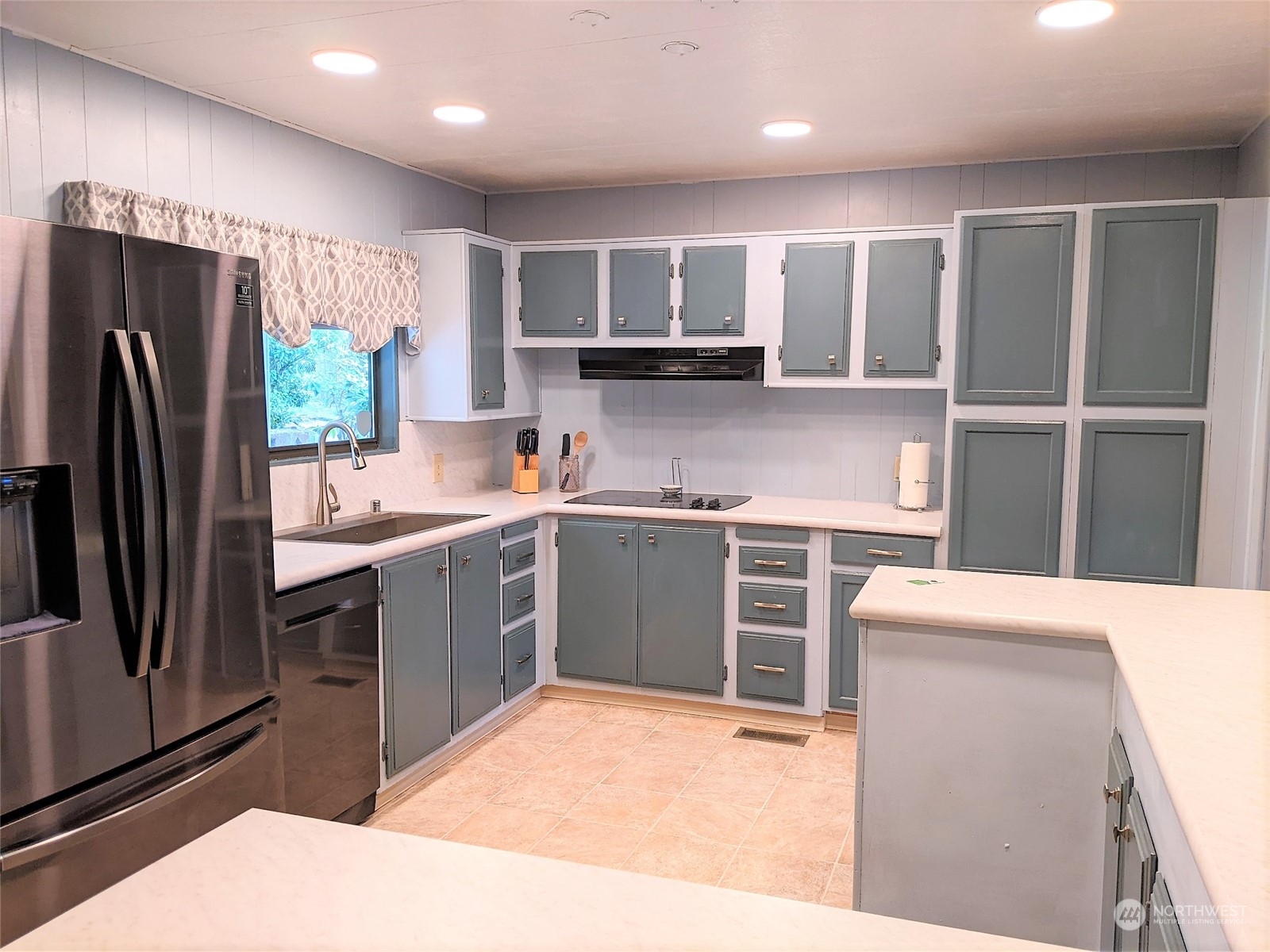 201 Union Avenue Southeast, Unit 242 Renton, WA 98059 - Photo 14 of 28 Gallery Image 14