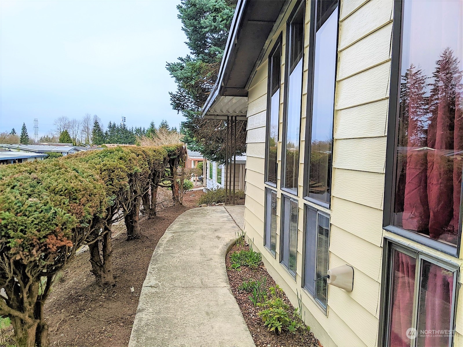 201 Union Avenue Southeast, Unit 242 Renton, WA 98059 - Photo 4 of 28 Gallery Image 4