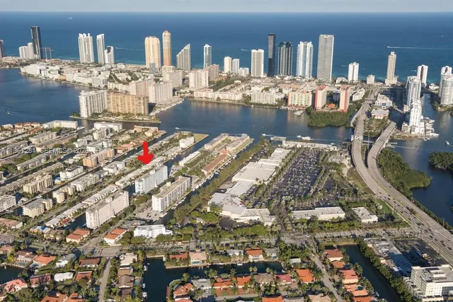 $2,400 | 3703 Northeast 166th Street, Unit 1007, North Miami Beach, FL 33160