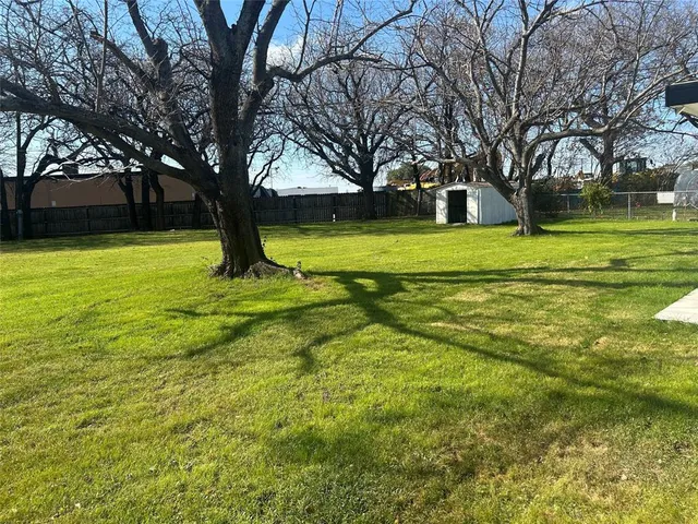 $320,000 | 709 Fouts Drive, Irving, TX 75061