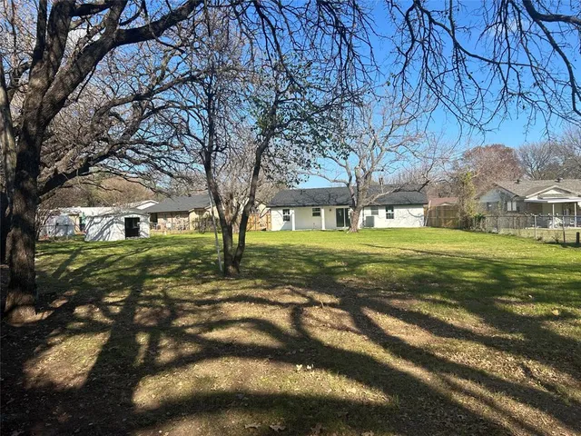 $320,000 | 709 Fouts Drive, Irving, TX 75061