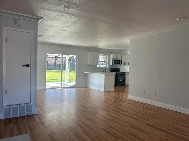 $320,000 | 709 Fouts Drive, Irving, TX 75061