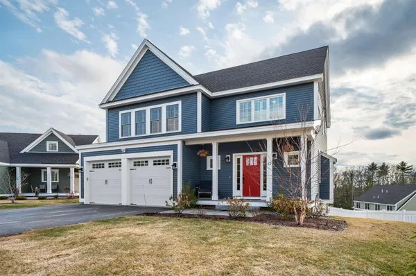 $995,000 | 12 Summit Circle, Newmarket, NH 03857