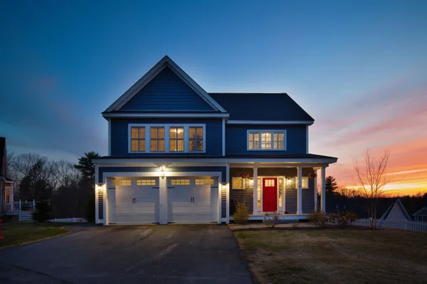 $995,000 | 12 Summit Circle, Newmarket, NH 03857