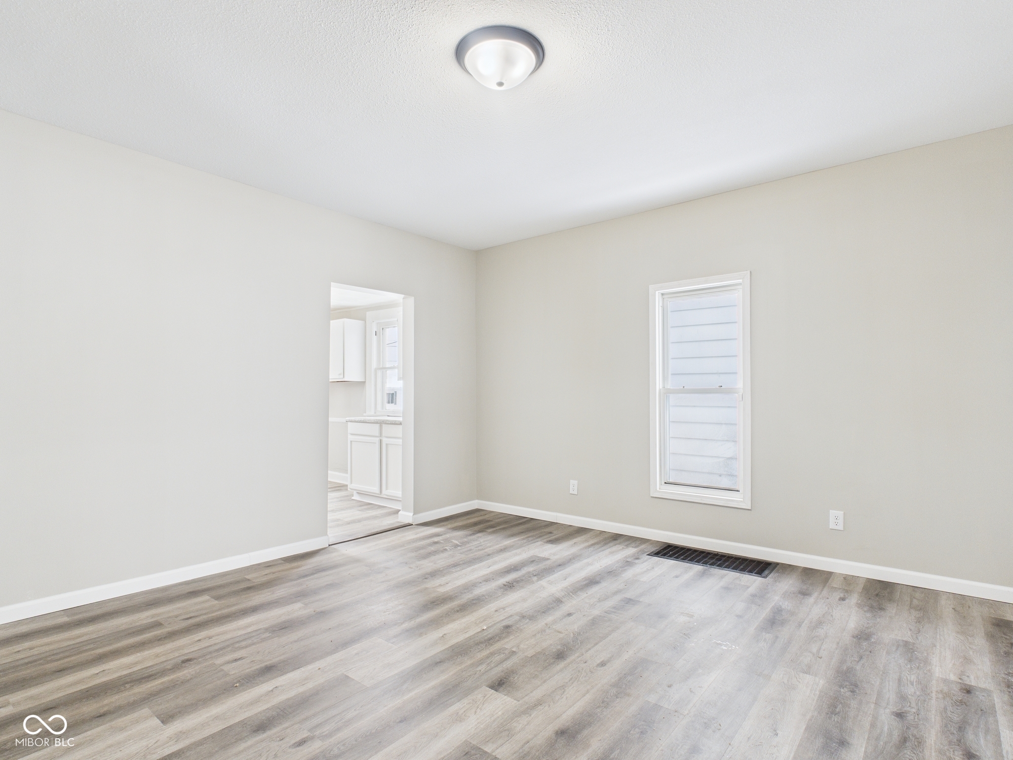 1318 East 28th Street Anderson, IN 46016 - Photo 7 of 26