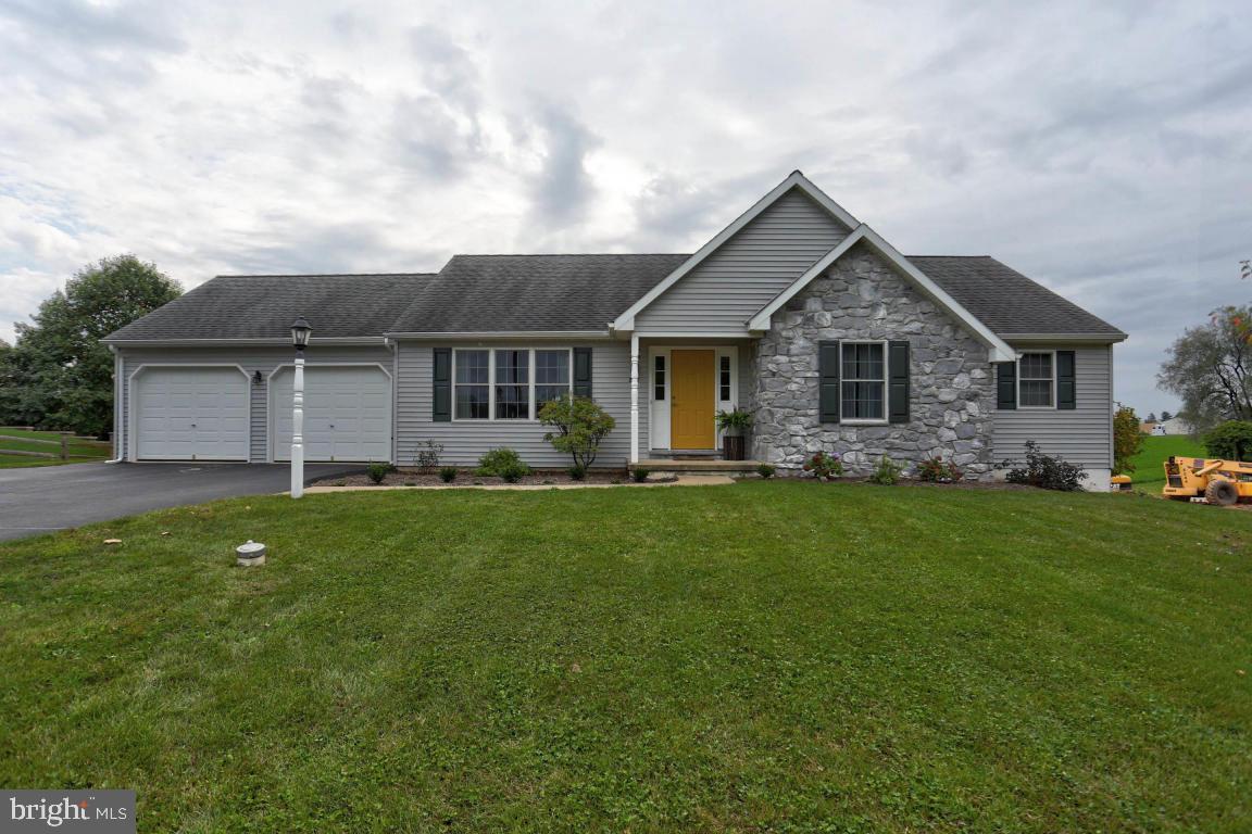 205 Snavely Mill Road Lititz, PA 17543 - Photo 1 of 35