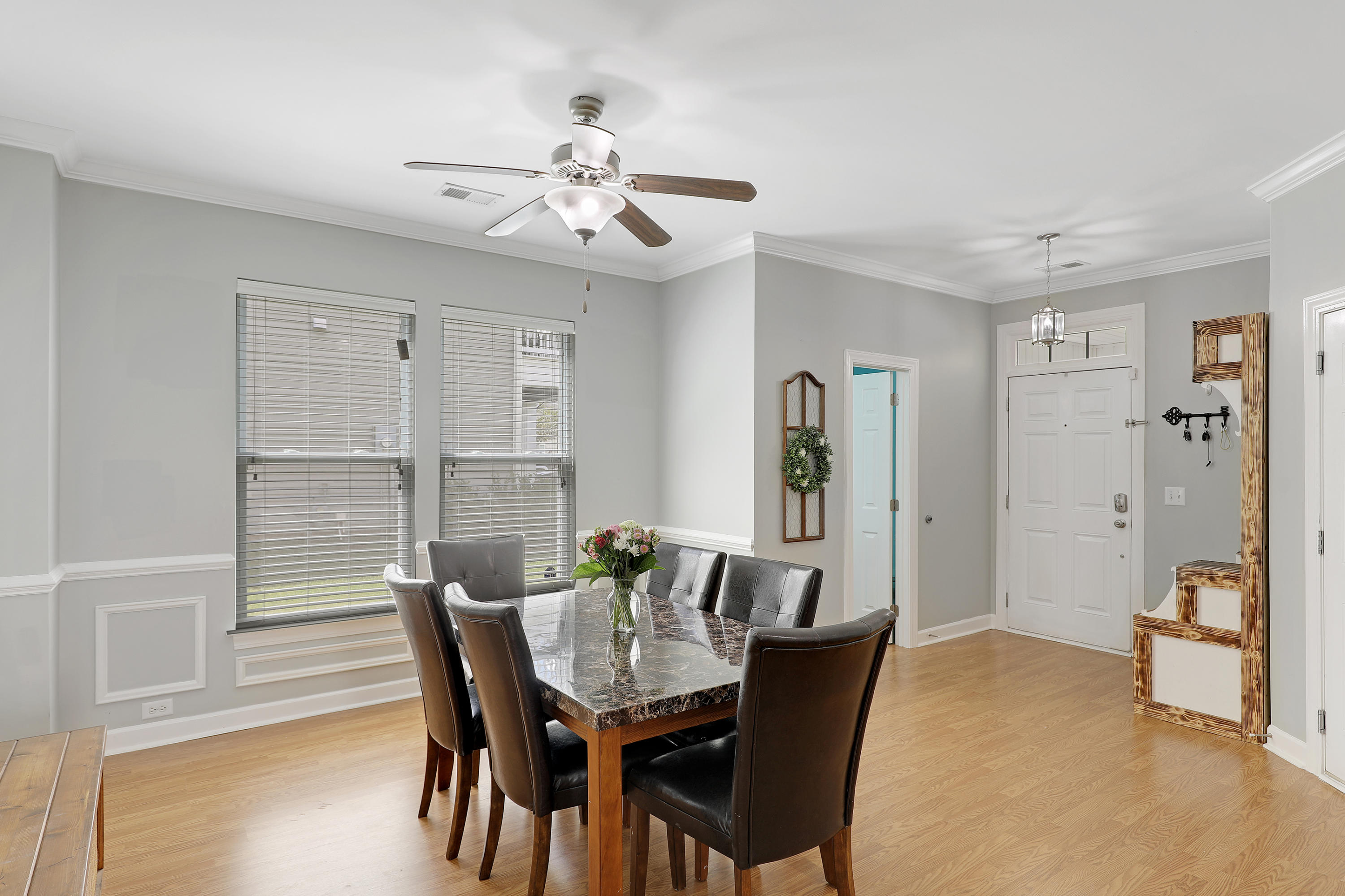 306 Killarney Trail Moncks Corner, SC 29461 - Photo 7 of 37 1R3A6909