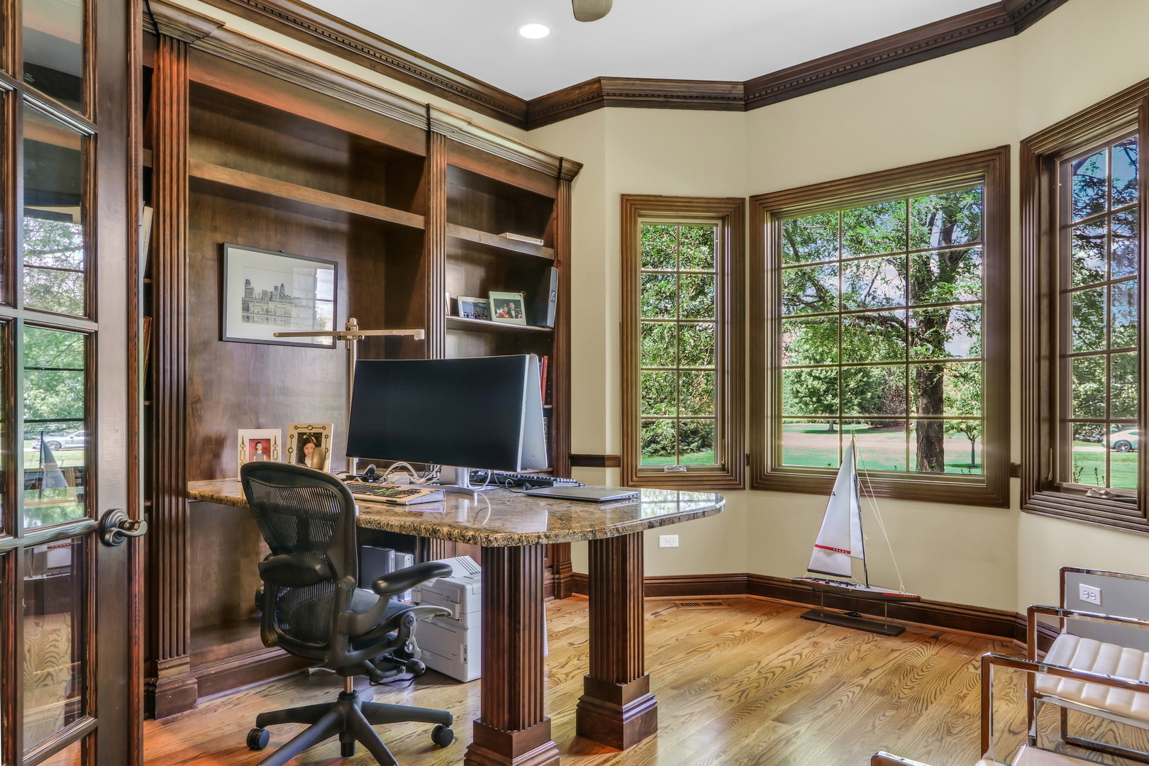 17451 Bridle Trail Road Gurnee, IL 60031 - Photo 24 of 50 a workspace with furniture and a window