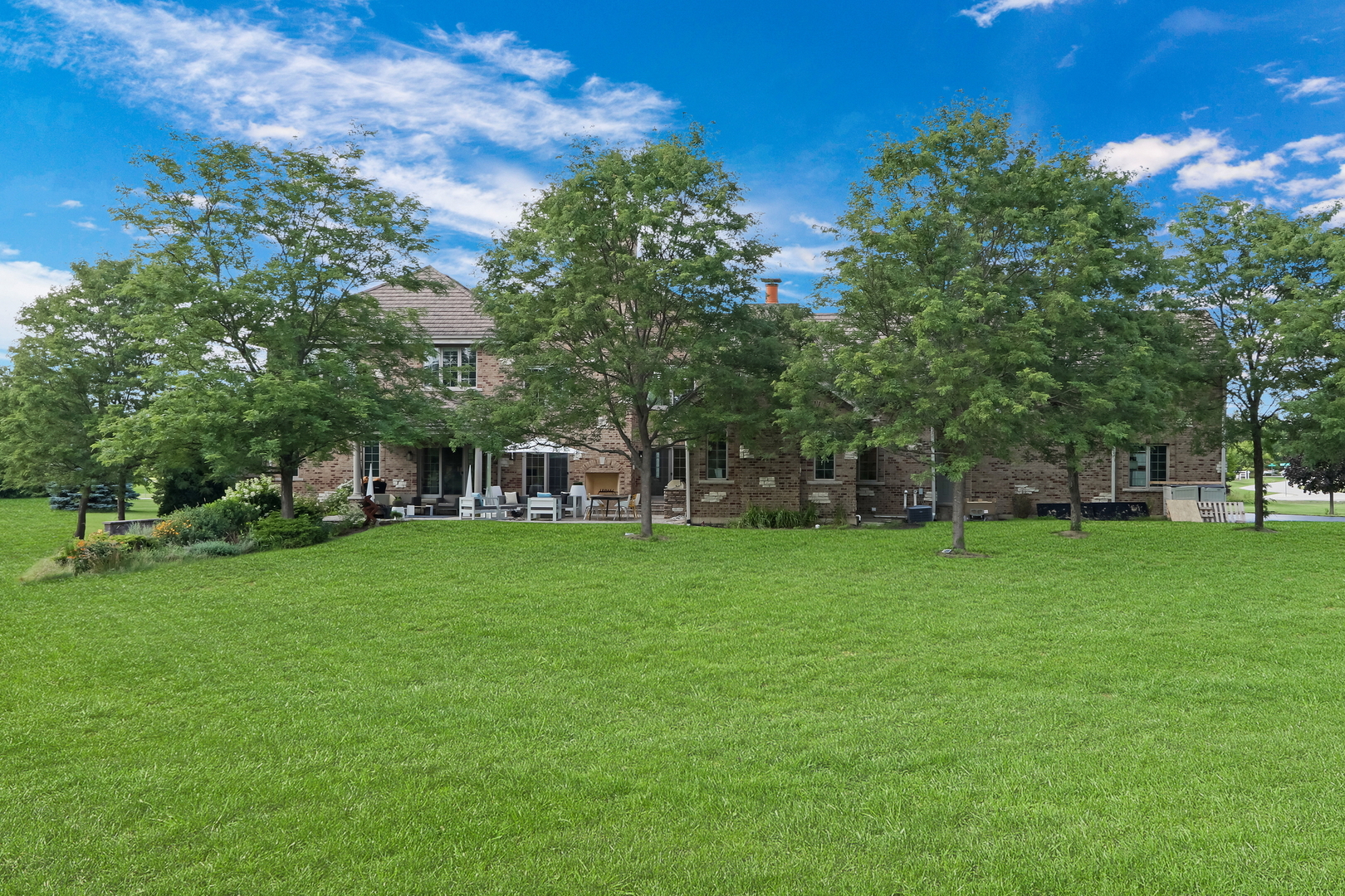 17451 Bridle Trail Road Gurnee, IL 60031 - Photo 4 of 50 a view of a trees in a yard