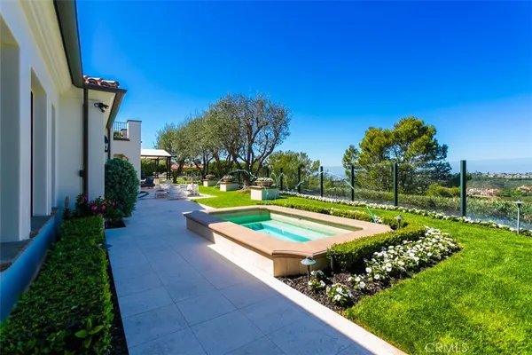 $13,850,000 | 23 Skyridge, Newport Coast, CA 92657