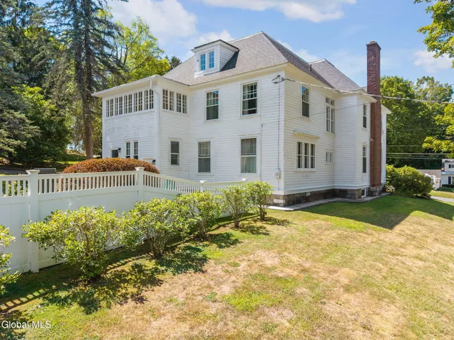 $545,000 | 400 South Melcher Street, Johnstown, NY 12095