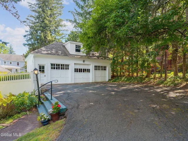 $545,000 | 400 South Melcher Street, Johnstown, NY 12095