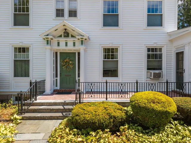 $545,000 | 400 South Melcher Street, Johnstown, NY 12095