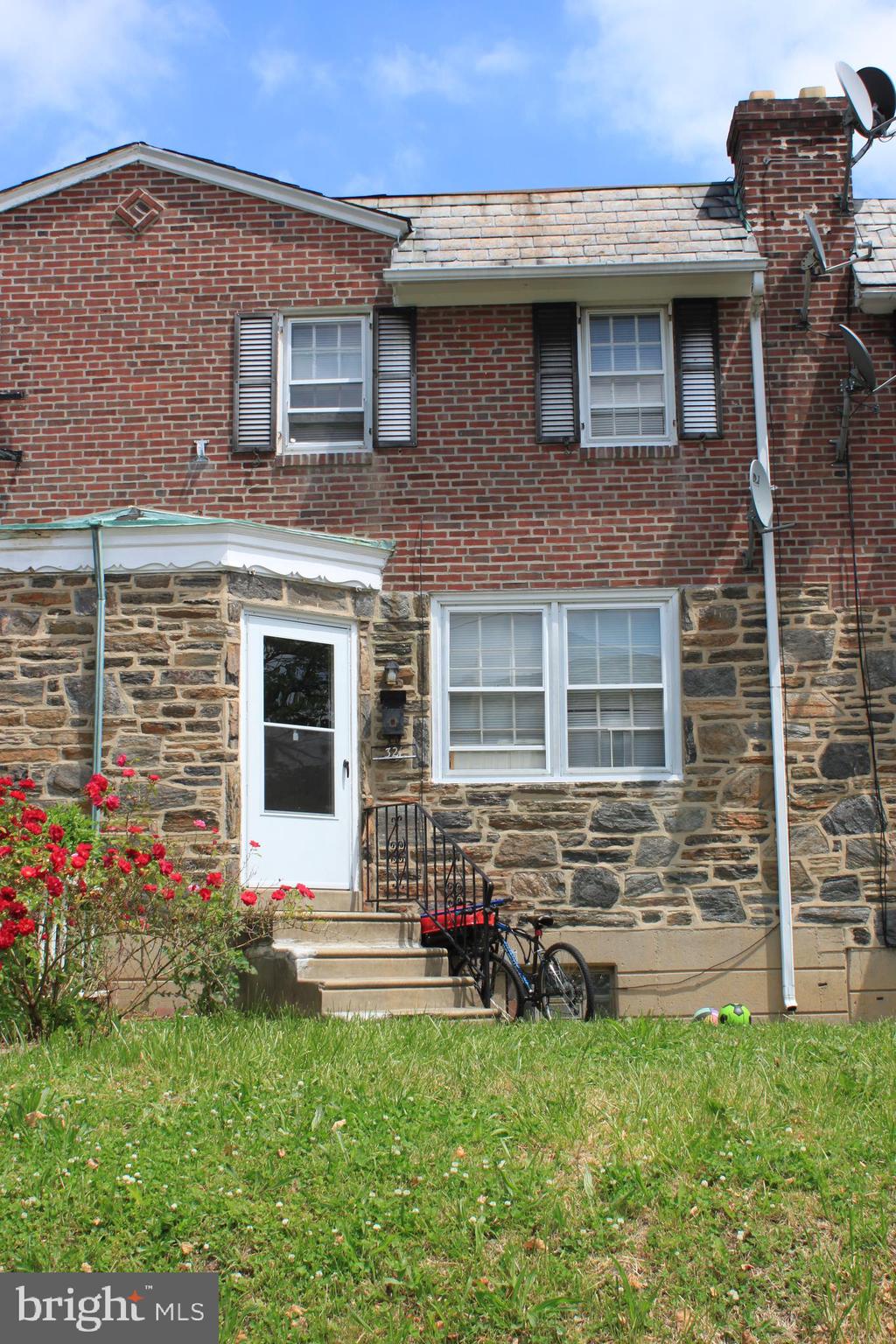 321 Hampden Road Upper Darby, PA 19082 - Photo 1 of 13