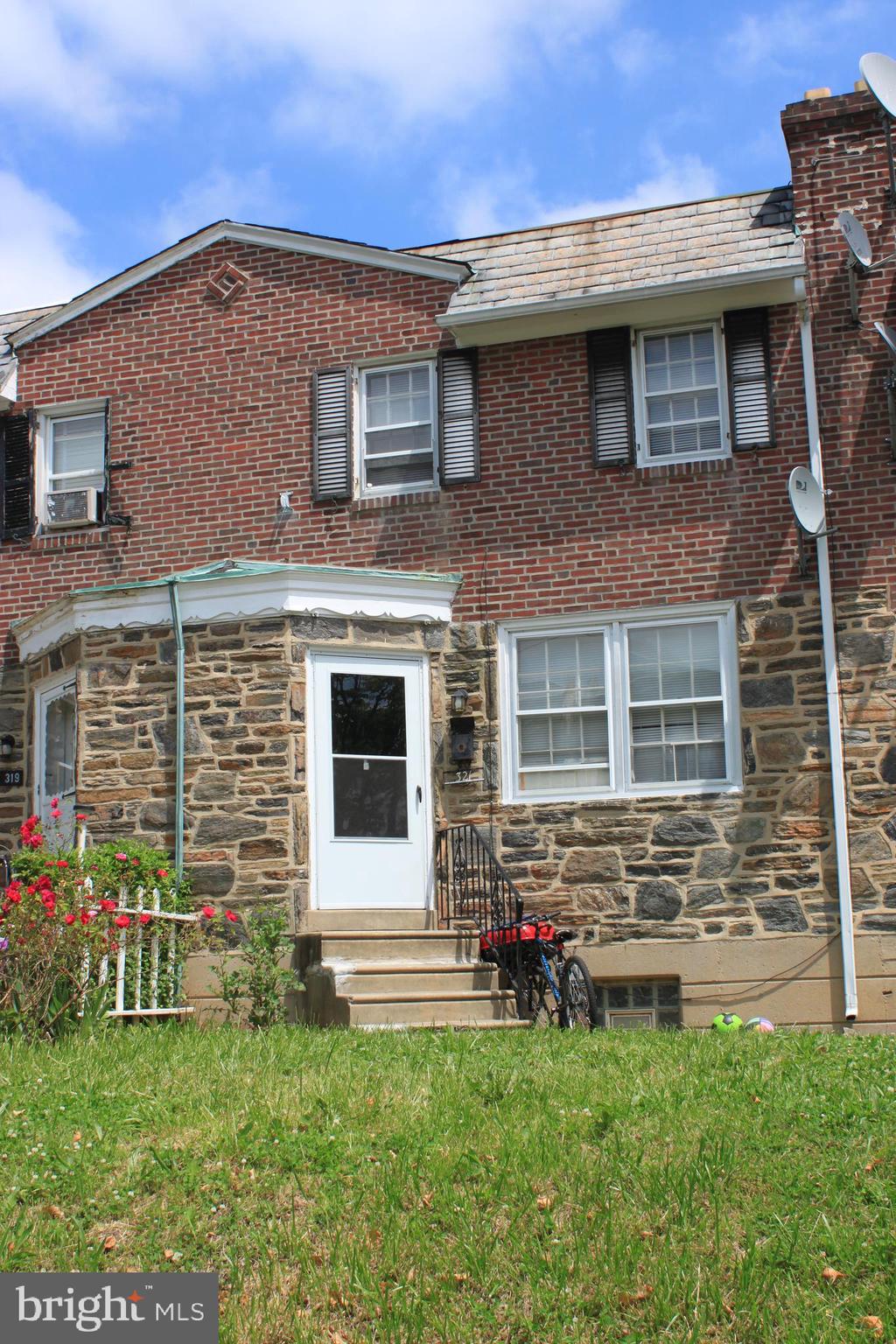 321 Hampden Road Upper Darby, PA 19082 - Photo 2 of 13