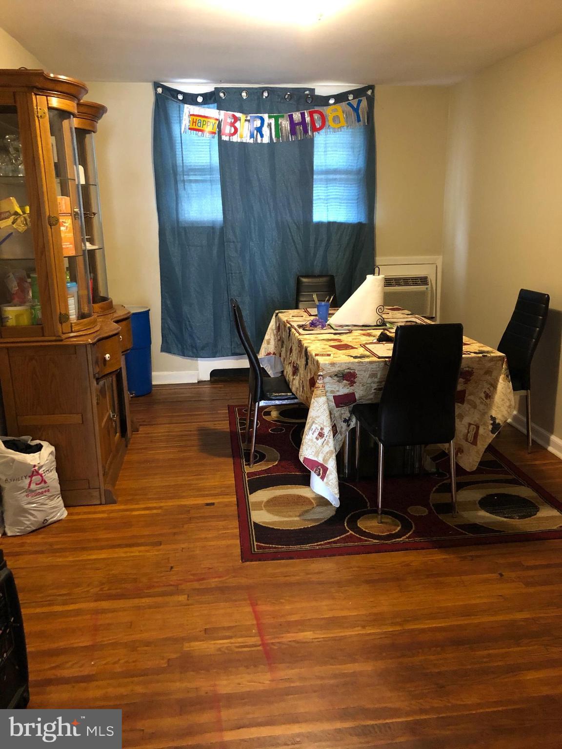 321 Hampden Road Upper Darby, PA 19082 - Photo 4 of 13