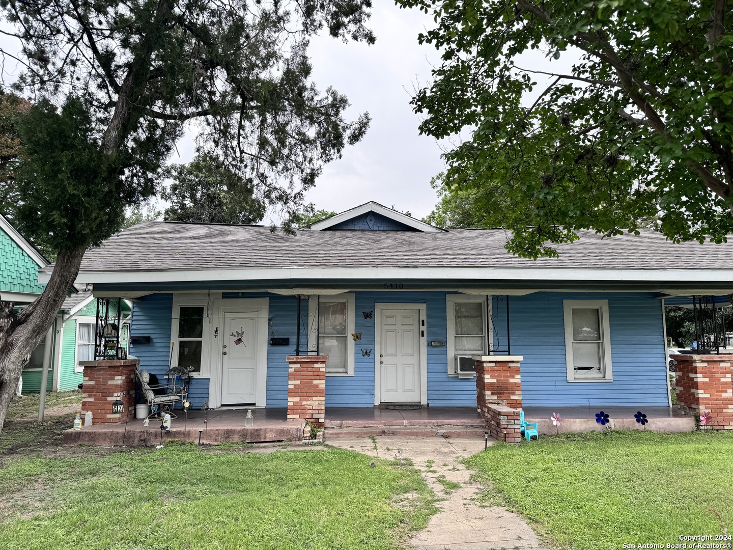 5410 South Flores St  