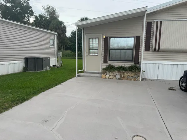 $85,000 | 5602 Southeast 67th Avenue, Okeechobee, FL 34974
