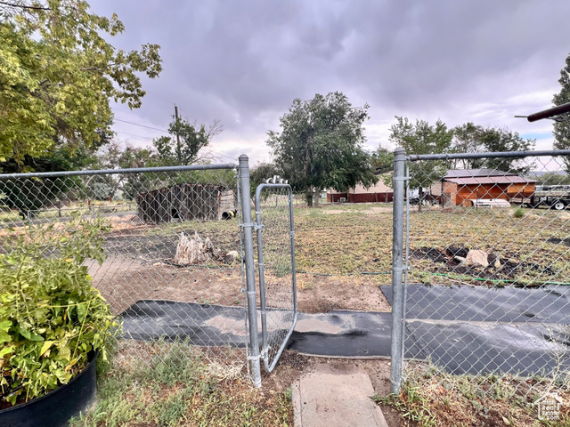350 West Main Street Emery, UT 84522 - Photo 25 of 28 View of gate
