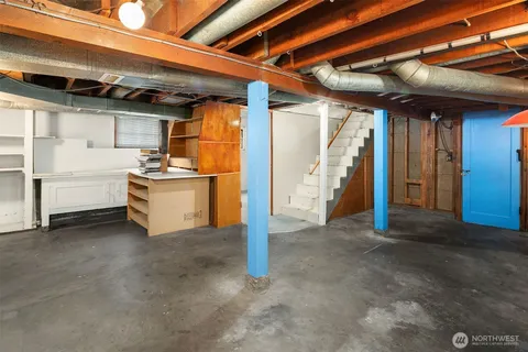 a view of a storage & utility room