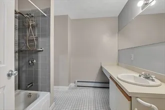 $2,500 | 20 Camelot Drive, Unit 20, Worcester, MA 01602