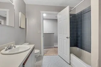 $2,500 | 20 Camelot Drive, Unit 20, Worcester, MA 01602