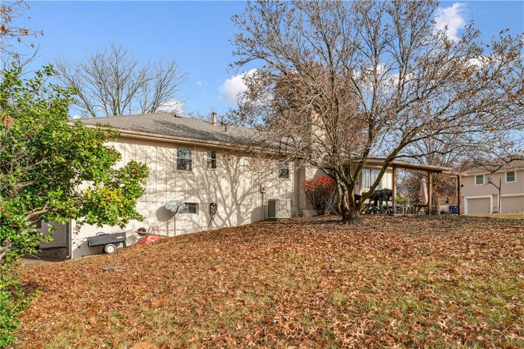 6007 Trott Road Belton, MO 64012 - Photo 37 of 39