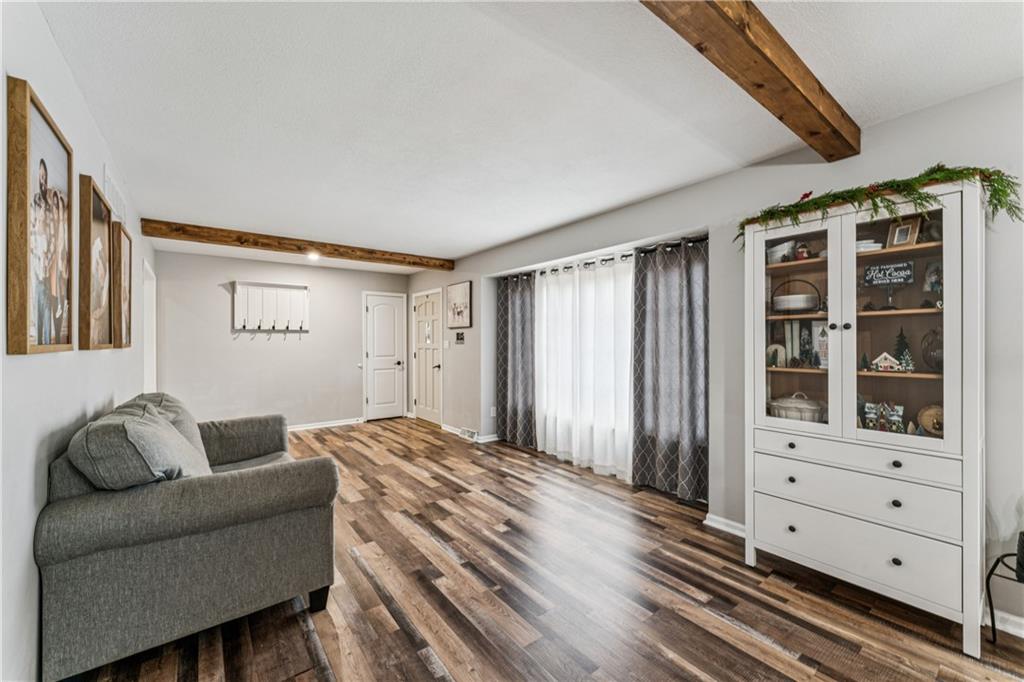 6007 Trott Road Belton, MO 64012 - Photo 6 of 39