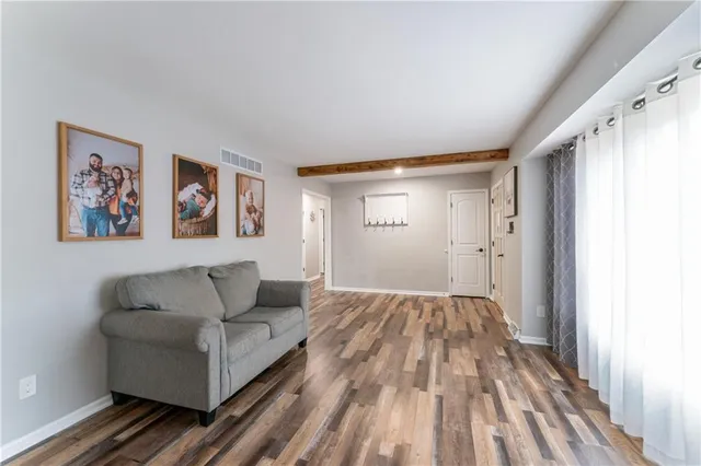 $375,000 | 6007 Trott Road, Belton, MO 64012