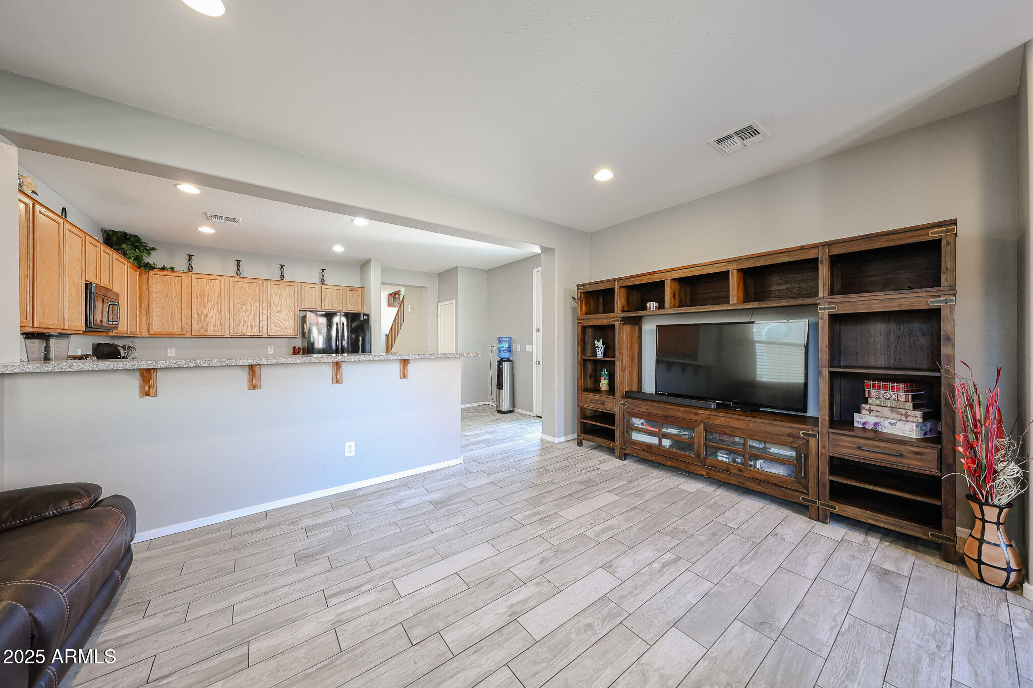 3312 West Florimond Road Phoenix, AZ 85086 - Photo 21 of 69 Neutral Colors