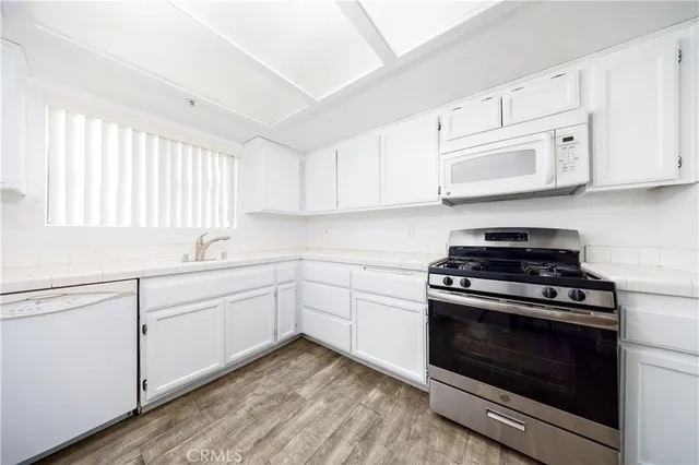$550,000 | 1451 South Reservoir Street, Unit 1, Pomona, CA 91766