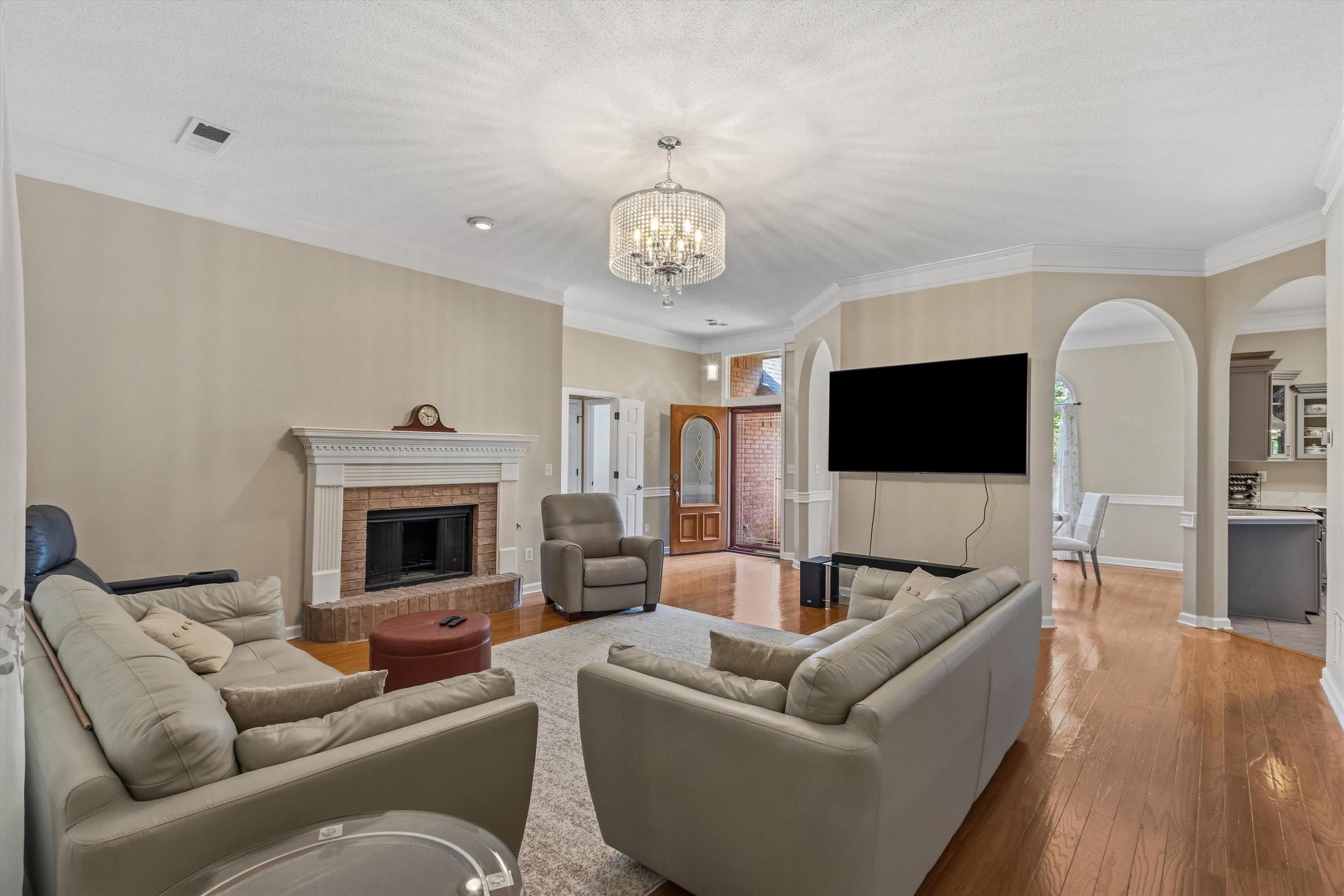 10475 Juneau Way Collierville, TN 38017 - Photo 2 of 38