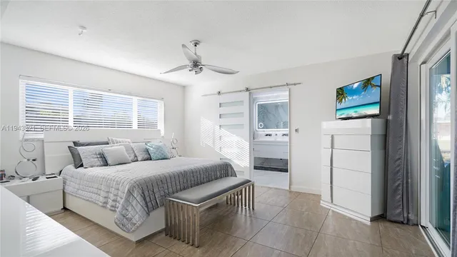 $1,250,000 | 5921 Southwest 17th Street, Plantation, FL 33317