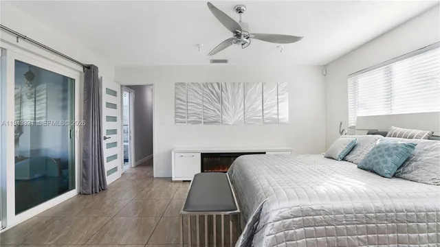 $1,250,000 | 5921 Southwest 17th Street, Plantation, FL 33317