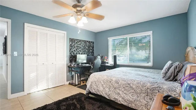 $1,250,000 | 5921 Southwest 17th Street, Plantation, FL 33317